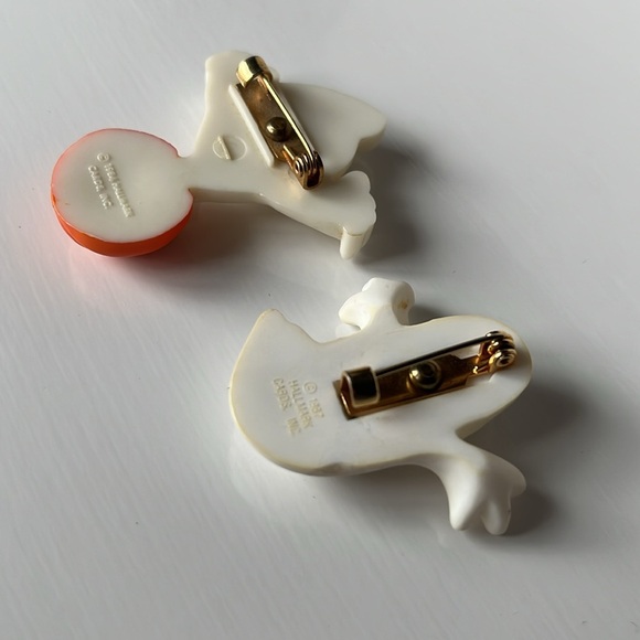 Vintage Halloween Ghost Pins Googly Eyes Cute Plastic Brooch Set Pumpkin Ghost - Picture 7 of 12